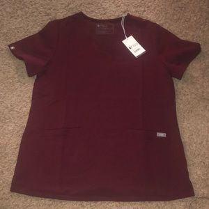 Figs burgundy scrub set